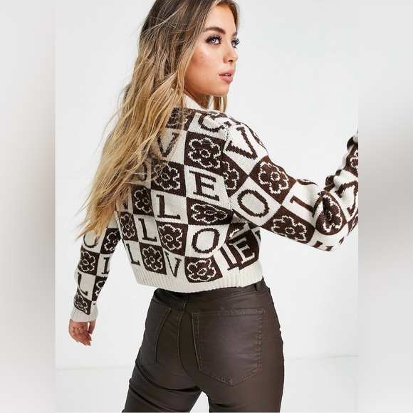 Bershka retro floral print cardigan in chocolate - Picture 3 of 4